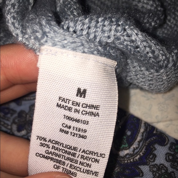 Knit sweater - Picture 2 of 2